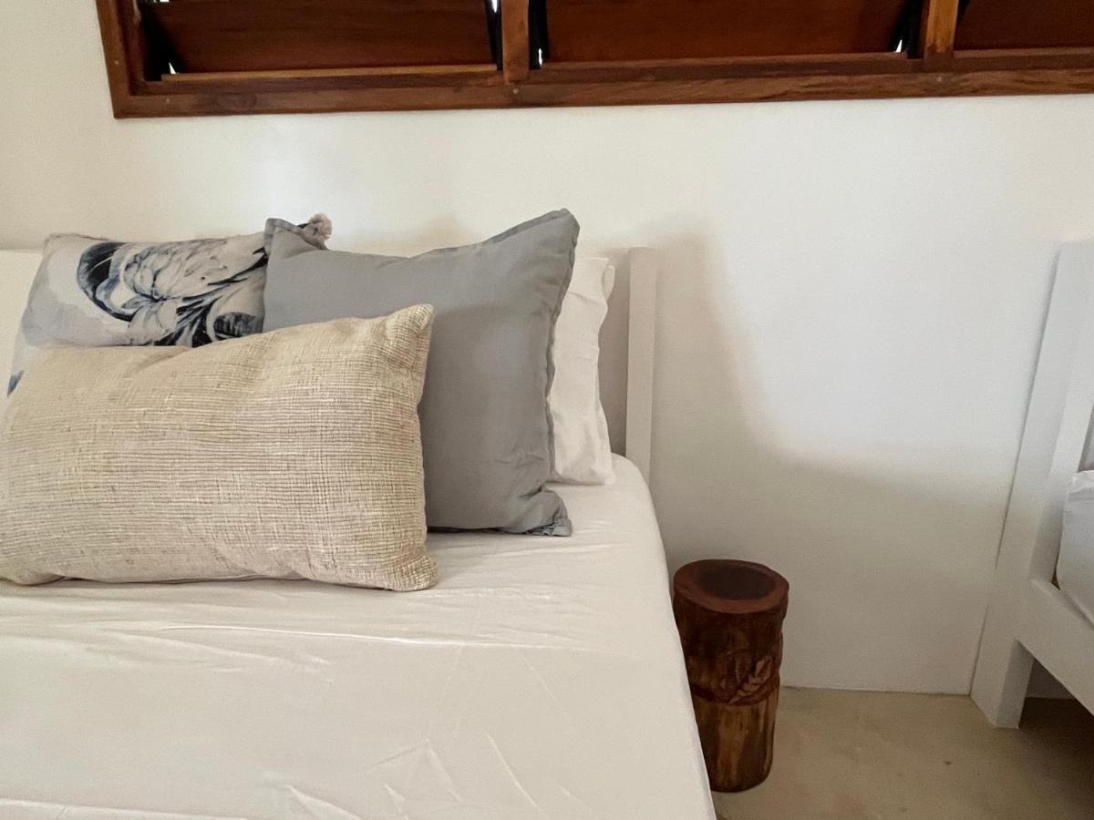 Lope Lope Beach Bungalows Luganville Exterior foto